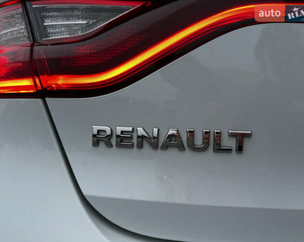 Белый Рено Меган, объемом двигателя 1.46 л и пробегом 100 тыс. км за 21000 $, фото 13 на Automoto.ua