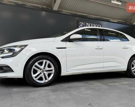 Белый Рено Меган, объемом двигателя 1.5 л и пробегом 102 тыс. км за 14800 $, фото 10 на Automoto.ua