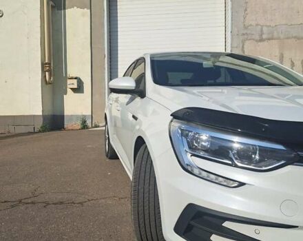 Белый Рено Меган, объемом двигателя 1.46 л и пробегом 130 тыс. км за 17500 $, фото 7 на Automoto.ua
