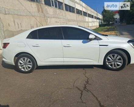 Белый Рено Меган, объемом двигателя 1.46 л и пробегом 130 тыс. км за 17500 $, фото 6 на Automoto.ua