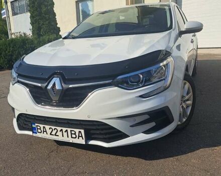 Белый Рено Меган, объемом двигателя 1.46 л и пробегом 130 тыс. км за 17500 $, фото 1 на Automoto.ua
