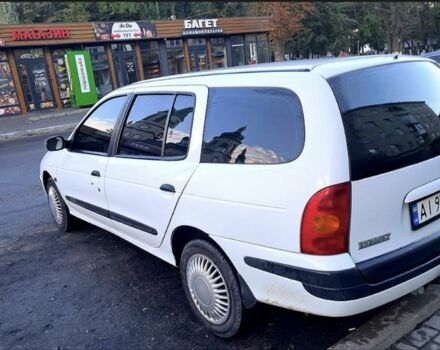 Белый Рено Меган, объемом двигателя 1.6 л и пробегом 290 тыс. км за 2600 $, фото 3 на Automoto.ua