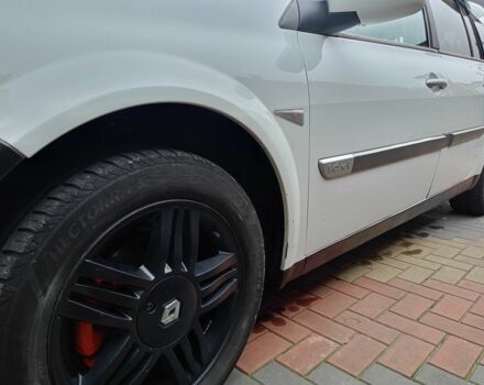 Білий Рено Меган, об'ємом двигуна 1.6 л та пробігом 258 тис. км за 3500 $, фото 1 на Automoto.ua