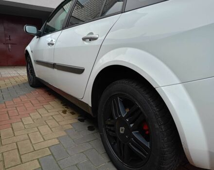 Білий Рено Меган, об'ємом двигуна 1.6 л та пробігом 258 тис. км за 3500 $, фото 4 на Automoto.ua