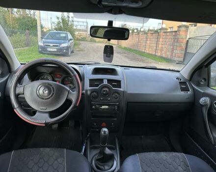 Білий Рено Меган, об'ємом двигуна 1.6 л та пробігом 233 тис. км за 2750 $, фото 3 на Automoto.ua