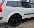 Белый Рено Меган, объемом двигателя 1.6 л и пробегом 228 тыс. км за 4200 $, фото 7 на Automoto.ua