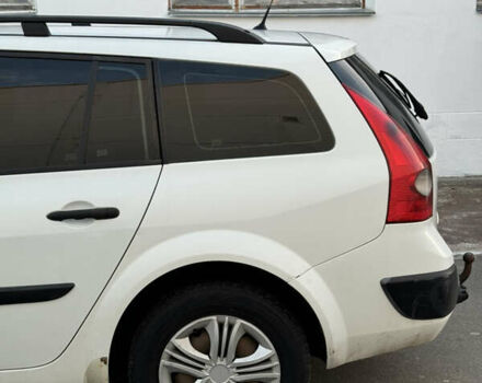 Белый Рено Меган, объемом двигателя 1.5 л и пробегом 386 тыс. км за 4400 $, фото 9 на Automoto.ua