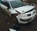 Белый Рено Меган, объемом двигателя 1.5 л и пробегом 380 тыс. км за 1570 $, фото 1 на Automoto.ua