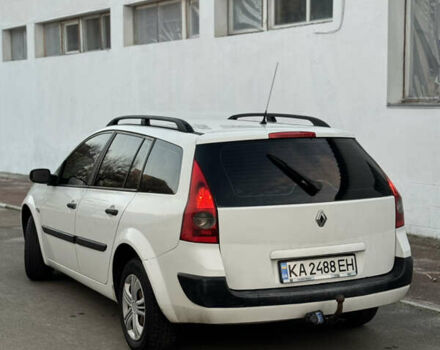 Белый Рено Меган, объемом двигателя 1.5 л и пробегом 386 тыс. км за 4400 $, фото 4 на Automoto.ua