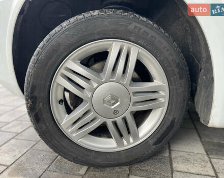 Белый Рено Меган, объемом двигателя 1.87 л и пробегом 301 тыс. км за 3250 $, фото 15 на Automoto.ua