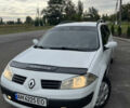 Рено Меган 2004 в Киеве на Automoto.ua Белый Рено Меган, объемом двигателя 1.6 л и пробегом 234 тыс. км за 4999 $, фото 2 на Automoto.ua