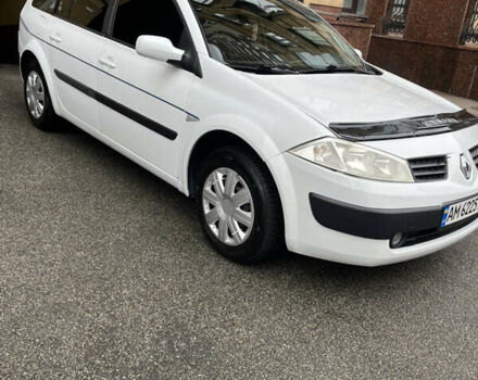 Белый Рено Меган, объемом двигателя 1.6 л и пробегом 236 тыс. км за 4850 $, фото 2 на Automoto.ua