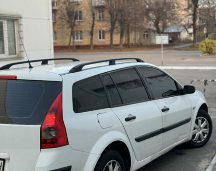 Белый Рено Меган, объемом двигателя 1.5 л и пробегом 386 тыс. км за 4400 $, фото 2 на Automoto.ua