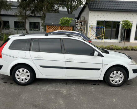 Рено Меган 2004 в Киеве на Automoto.ua Белый Рено Меган, объемом двигателя 1.6 л и пробегом 234 тыс. км за 4999 $, фото 4 на Automoto.ua