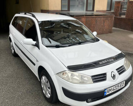 Белый Рено Меган, объемом двигателя 1.6 л и пробегом 236 тыс. км за 4850 $, фото 1 на Automoto.ua