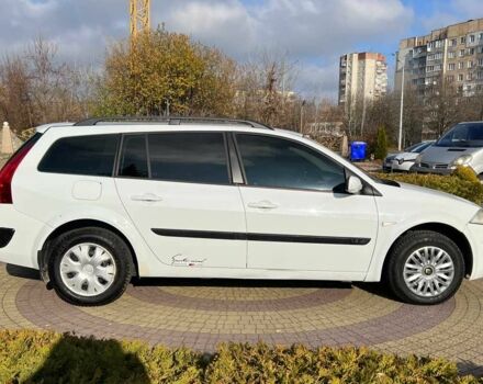 Белый Рено Меган, объемом двигателя 1.6 л и пробегом 200 тыс. км за 3750 $, фото 7 на Automoto.ua