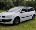 Белый Рено Меган, объемом двигателя 1.6 л и пробегом 197 тыс. км за 5400 $, фото 2 на Automoto.ua