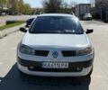 Белый Рено Меган, объемом двигателя 1.5 л и пробегом 320 тыс. км за 2800 $, фото 1 на Automoto.ua