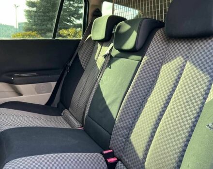 Белый Рено Меган, объемом двигателя 1.6 л и пробегом 200 тыс. км за 3750 $, фото 17 на Automoto.ua