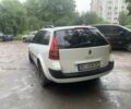 Белый Рено Меган, объемом двигателя 1.6 л и пробегом 200 тыс. км за 4280 $, фото 1 на Automoto.ua