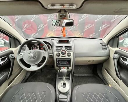 Білий Рено Меган, об'ємом двигуна 1.6 л та пробігом 266 тис. км за 5400 $, фото 18 на Automoto.ua