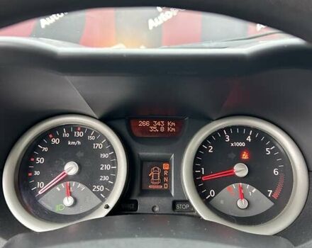 Білий Рено Меган, об'ємом двигуна 1.6 л та пробігом 266 тис. км за 5400 $, фото 27 на Automoto.ua