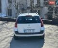 Білий Рено Меган, об'ємом двигуна 1.6 л та пробігом 300 тис. км за 3850 $, фото 3 на Automoto.ua