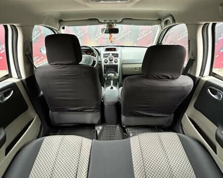 Білий Рено Меган, об'ємом двигуна 1.6 л та пробігом 266 тис. км за 5400 $, фото 17 на Automoto.ua