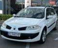 Белый Рено Меган, объемом двигателя 1.6 л и пробегом 235 тыс. км за 5200 $, фото 1 на Automoto.ua