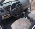 Белый Рено Меган, объемом двигателя 1.6 л и пробегом 270 тыс. км за 4300 $, фото 5 на Automoto.ua