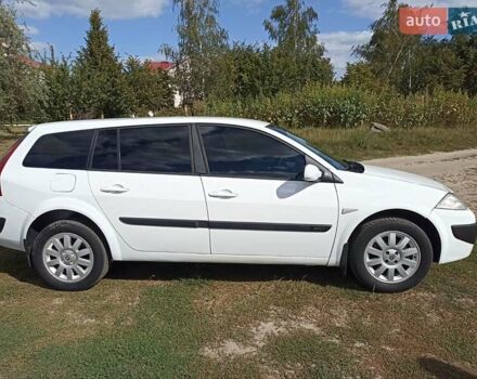 Белый Рено Меган, объемом двигателя 1.46 л и пробегом 230 тыс. км за 5700 $, фото 7 на Automoto.ua