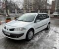 Білий Рено Меган, об'ємом двигуна 1.6 л та пробігом 271 тис. км за 3700 $, фото 1 на Automoto.ua