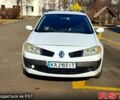 Белый Рено Меган, объемом двигателя 1.6 л и пробегом 259 тыс. км за 5200 $, фото 1 на Automoto.ua