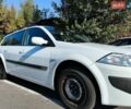 Белый Рено Меган, объемом двигателя 1.6 л и пробегом 225 тыс. км за 4600 $, фото 8 на Automoto.ua