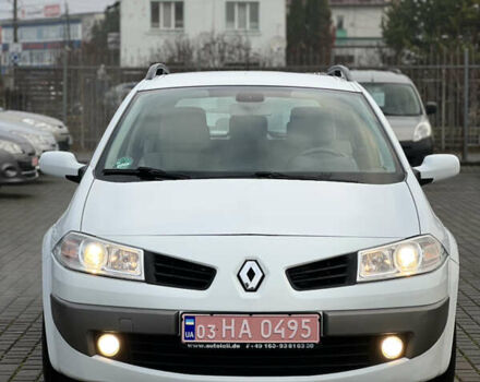 Белый Рено Меган, объемом двигателя 1.6 л и пробегом 209 тыс. км за 5700 $, фото 1 на Automoto.ua
