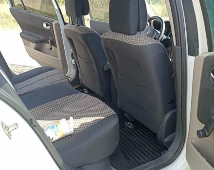 Белый Рено Меган, объемом двигателя 1.46 л и пробегом 230 тыс. км за 5700 $, фото 12 на Automoto.ua