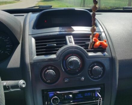 Білий Рено Меган, об'ємом двигуна 1.9 л та пробігом 360 тис. км за 5500 $, фото 6 на Automoto.ua