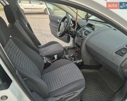 Белый Рено Меган, объемом двигателя 1.46 л и пробегом 230 тыс. км за 4500 $, фото 33 на Automoto.ua