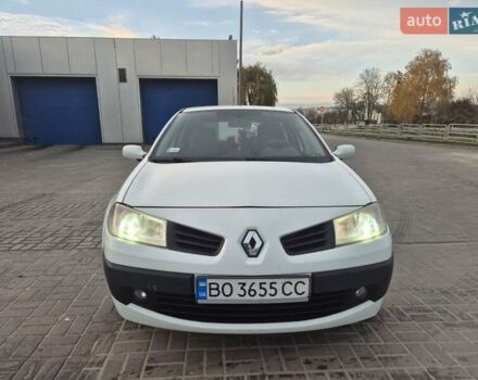 Белый Рено Меган, объемом двигателя 1.46 л и пробегом 230 тыс. км за 4500 $, фото 3 на Automoto.ua