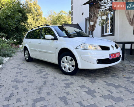 Белый Рено Меган, объемом двигателя 1.6 л и пробегом 157 тыс. км за 6200 $, фото 2 на Automoto.ua