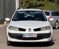 Белый Рено Меган, объемом двигателя 1.5 л и пробегом 300 тыс. км за 3112 $, фото 3 на Automoto.ua