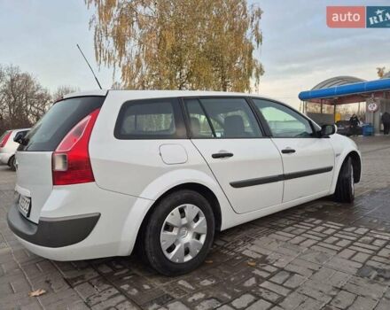 Белый Рено Меган, объемом двигателя 1.46 л и пробегом 230 тыс. км за 4500 $, фото 5 на Automoto.ua