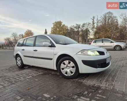 Белый Рено Меган, объемом двигателя 1.46 л и пробегом 230 тыс. км за 4500 $, фото 11 на Automoto.ua