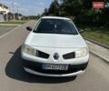 Белый Рено Меган, объемом двигателя 1.6 л и пробегом 188 тыс. км за 4999 $, фото 3 на Automoto.ua