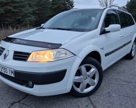 Белый Рено Меган, объемом двигателя 1.6 л и пробегом 245 тыс. км за 4999 $, фото 1 на Automoto.ua