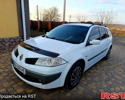 Белый Рено Меган, объемом двигателя 1.6 л и пробегом 302 тыс. км за 4999 $, фото 3 на Automoto.ua