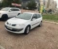 Белый Рено Меган, объемом двигателя 1.6 л и пробегом 285 тыс. км за 5200 $, фото 5 на Automoto.ua