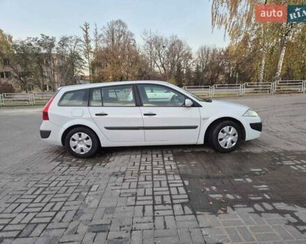 Белый Рено Меган, объемом двигателя 1.46 л и пробегом 230 тыс. км за 4500 $, фото 7 на Automoto.ua