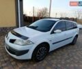 Белый Рено Меган, объемом двигателя 1.6 л и пробегом 302 тыс. км за 4699 $, фото 2 на Automoto.ua