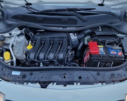 Белый Рено Меган, объемом двигателя 1.6 л и пробегом 245 тыс. км за 4999 $, фото 22 на Automoto.ua